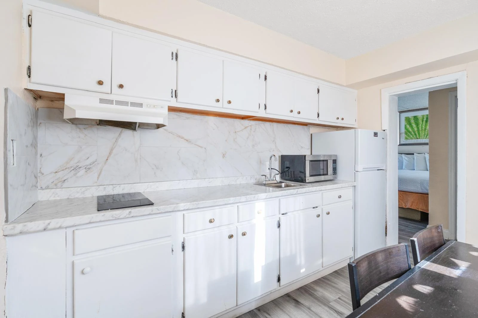 Kitchen-equipped option